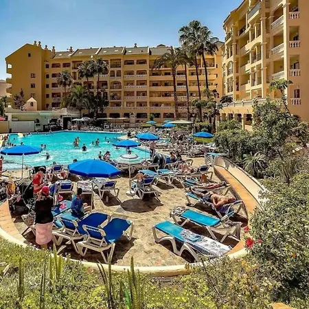 아파트 In Castle Harbour , Cristianos *